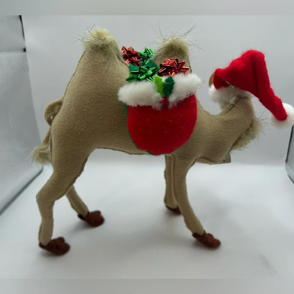 Annalee christmas camel